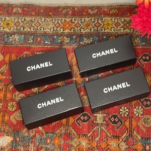 Chanel gift box sunglasses or small present size